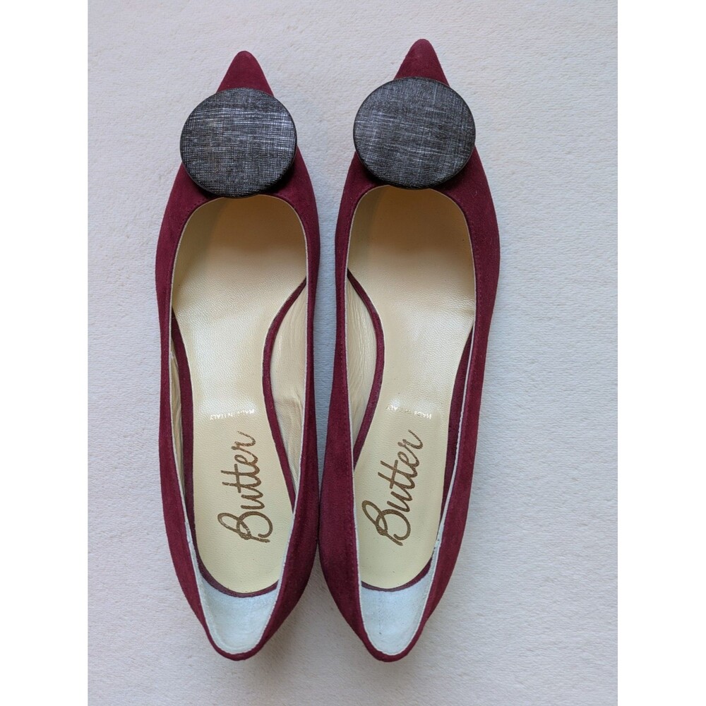 BUTTER Red Suede Size 8 Pointed Toe Kitten Heel Pumps Handcrafted in Italy